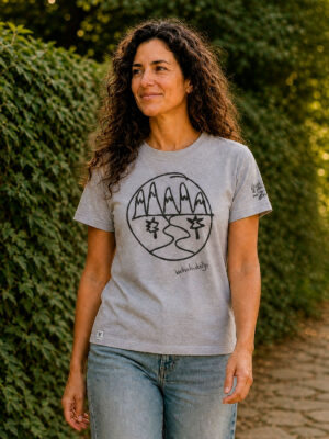 Camiseta Mujer "MyWay" · Modelo Naia