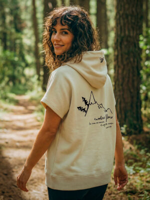 Sudadera sin mangas "Cumbre Flow" · Modelo Rake