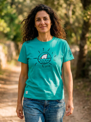 Camiseta Mujer "Tiburon · Modelo Naia