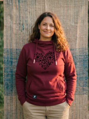 Sudadera cuello alto unisex «Huesos Corazón»· Algodón orgánico
